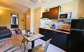Tout Confort ! Ville, Calme, Cinema Prive, Climatisation, Parking, Wifi